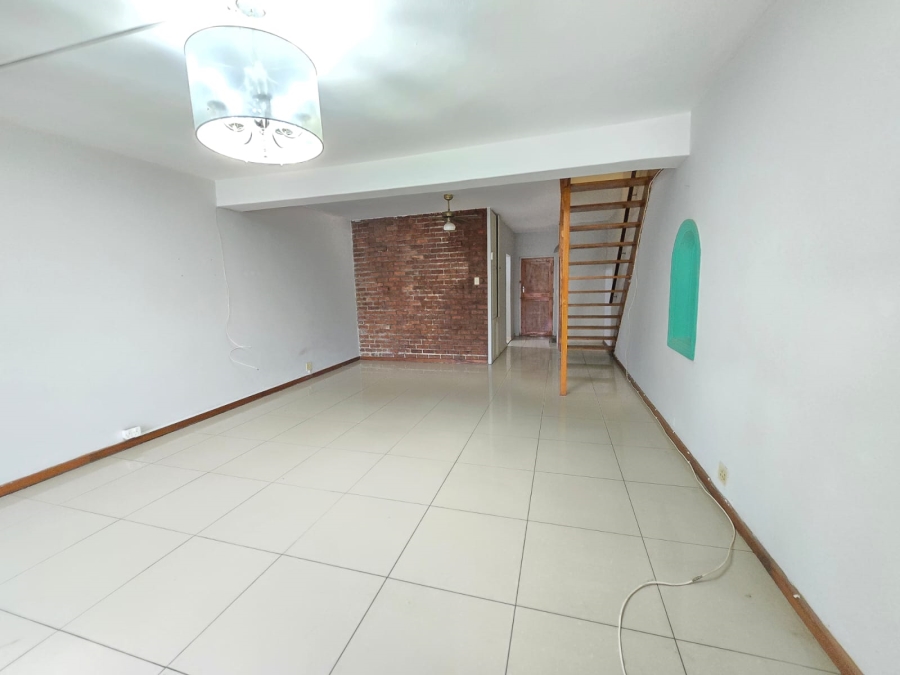 3 Bedroom Property for Sale in Amalinda North Eastern Cape